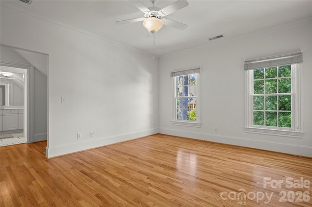 2046 Hopedale Avenue, Charlotte, NC 28207