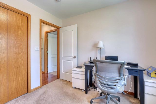 W3482 Washington DRIVE, Lake Geneva, WI 53147