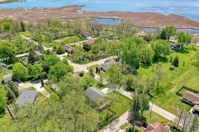 W3482 Washington DRIVE, Lake Geneva, WI 53147