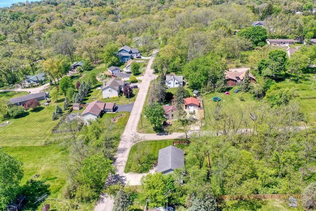 W3482 Washington DRIVE, Lake Geneva, WI 53147
