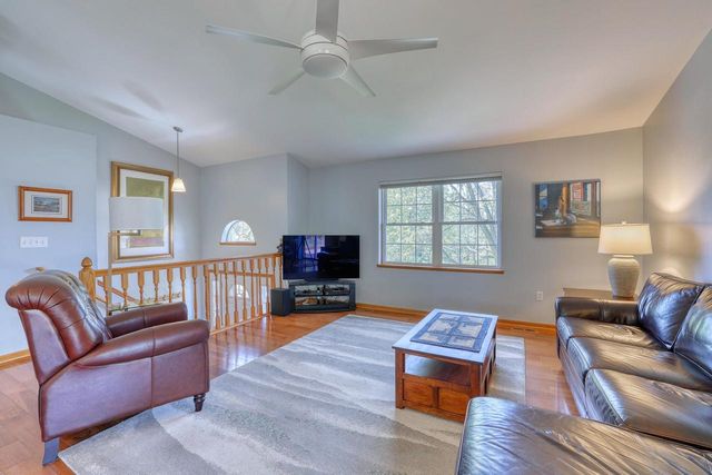 W3482 Washington DRIVE, Lake Geneva, WI 53147
