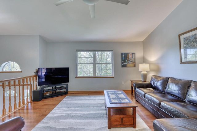 W3482 Washington DRIVE, Lake Geneva, WI 53147