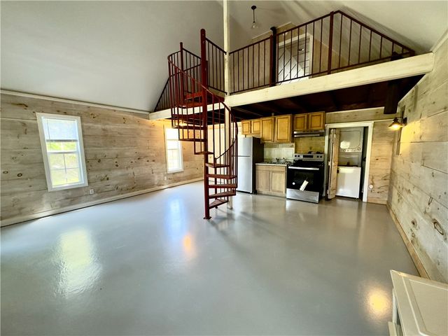407 W Short Street, Fayetteville, AR 72701