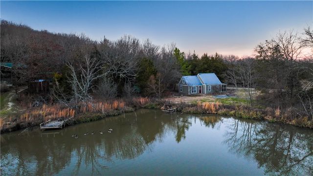 407 W Short Street, Fayetteville, AR 72701