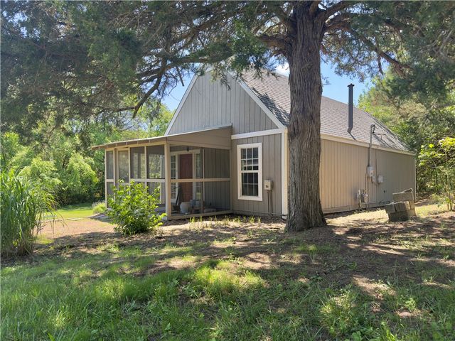 407 W Short Street, Fayetteville, AR 72701