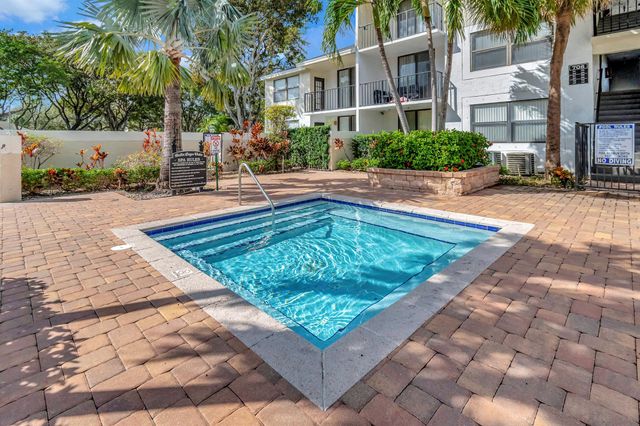 724 Executive Center Drive 21, West Palm Beach, FL 33401