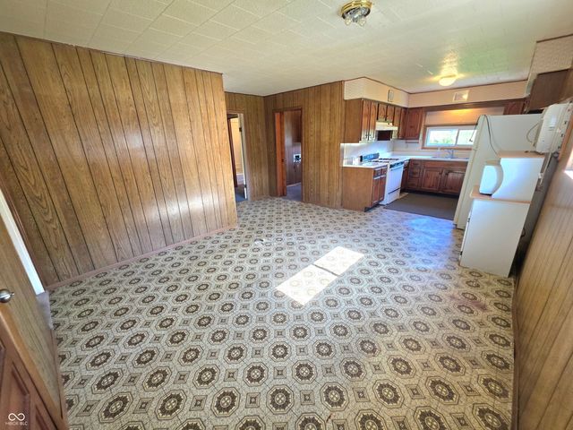 9508 E County Road 640 N, Greensburg, IN 47240