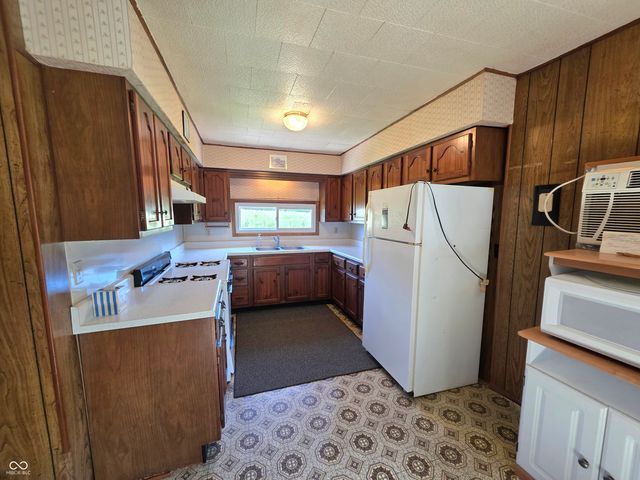 9508 E County Road 640 N, Greensburg, IN 47240
