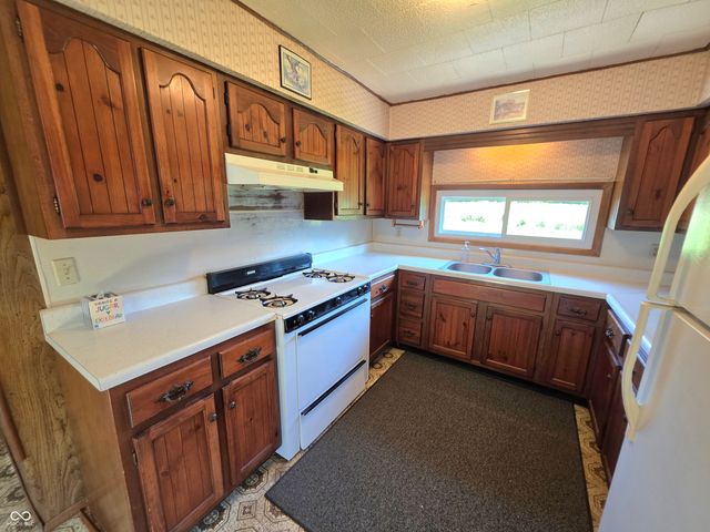 9508 E County Road 640 N, Greensburg, IN 47240