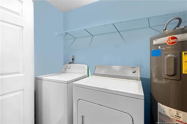 712 Alexwood Drive, Hope Mills, NC 28348