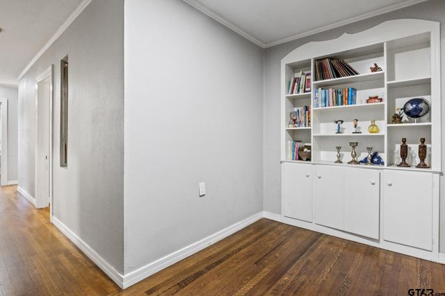 205 S Main Street, Winnsboro, TX 75494