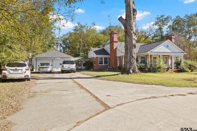 205 S Main Street, Winnsboro, TX 75494