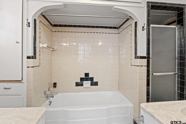 205 S Main Street, Winnsboro, TX 75494