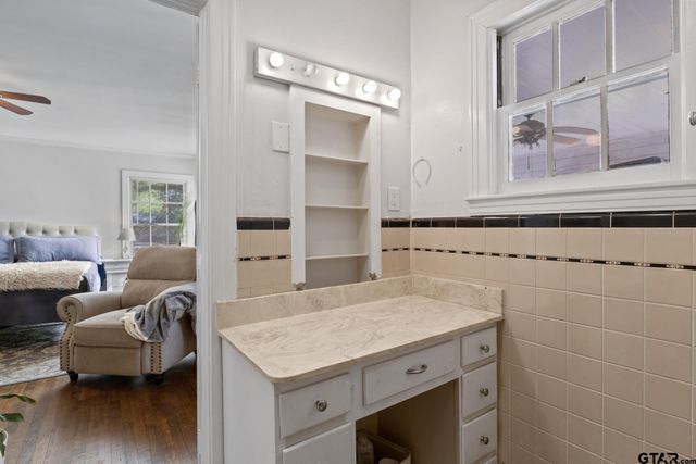 205 S Main Street, Winnsboro, TX 75494