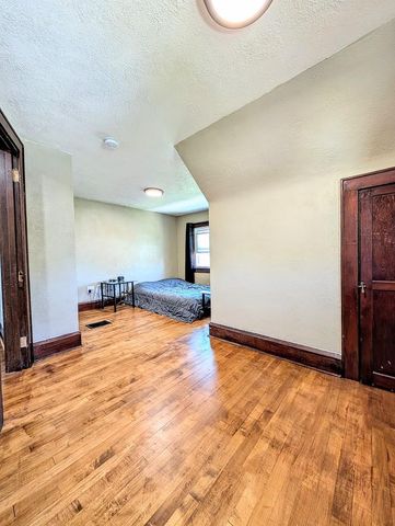 1415 N BENNETT STREET, Appleton, WI 54914