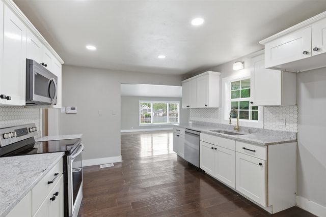 1207 N College Street, Mckinney, TX 75069