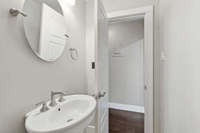 1207 N College Street, Mckinney, TX 75069