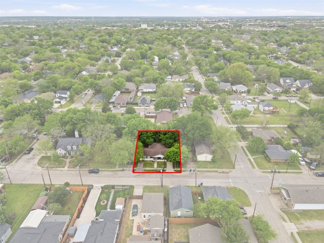 1207 N College Street, Mckinney, TX 75069