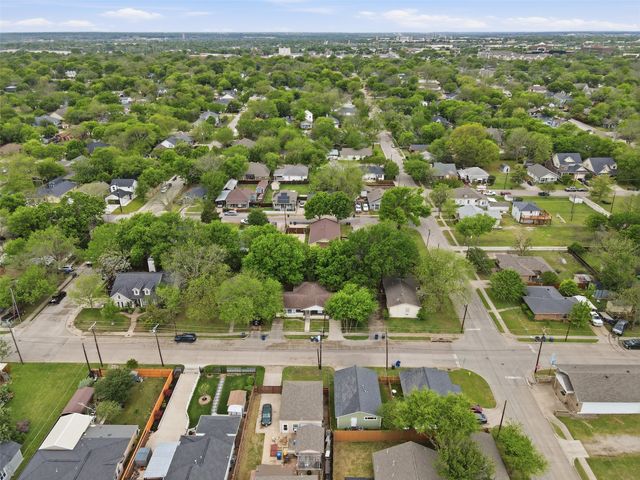 1207 N College Street, Mckinney, TX 75069