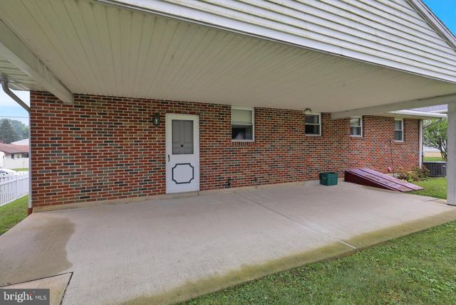 411 MCARTHUR AVE, Reading, PA 19607