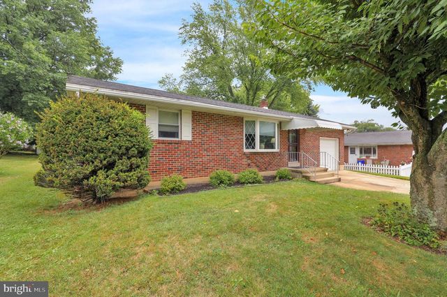 411 MCARTHUR AVE, Reading, PA 19607
