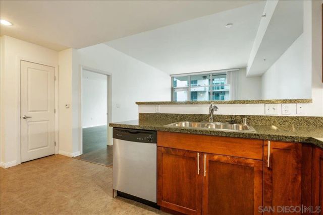 206 Park Blvd 601, San Diego, CA 92101