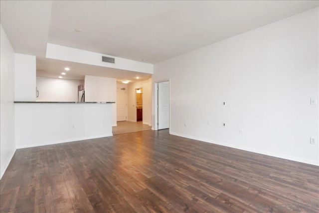 206 Park Blvd 601, San Diego, CA 92101