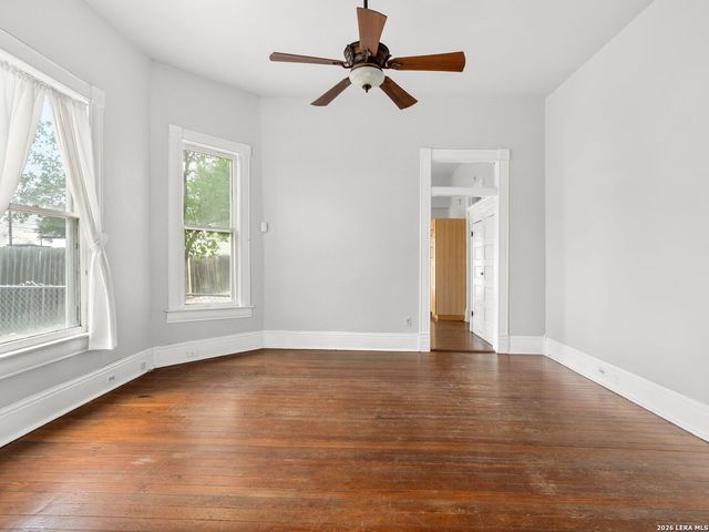 612 N Pine Street, San Antonio, TX 78202