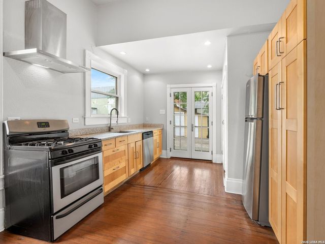 612 N Pine Street, San Antonio, TX 78202