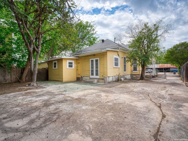 612 N Pine Street, San Antonio, TX 78202