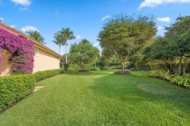 3678 Touch Of Class Court, Wellington, FL 33414