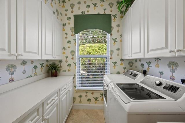 3678 Touch Of Class Court, Wellington, FL 33414