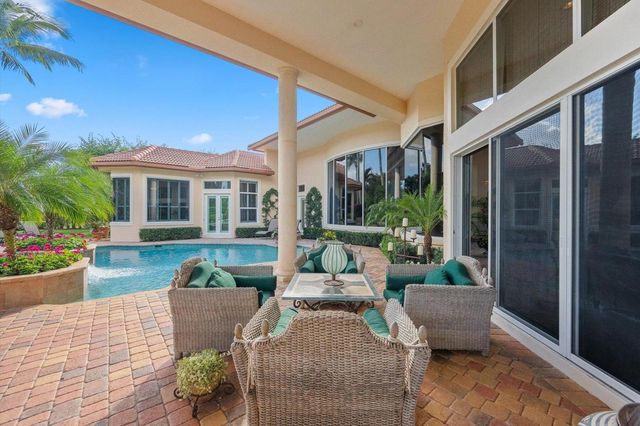 3678 Touch Of Class Court, Wellington, FL 33414
