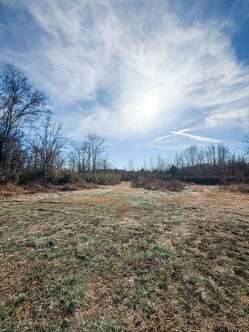 0 Yellow Creek Rd, Dickson, TN 37055