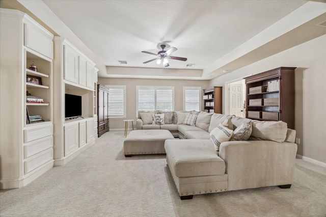 2806 Whispering Fern Court, Kingwood, TX 77345