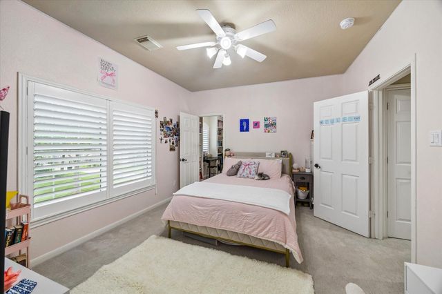 2806 Whispering Fern Court, Kingwood, TX 77345