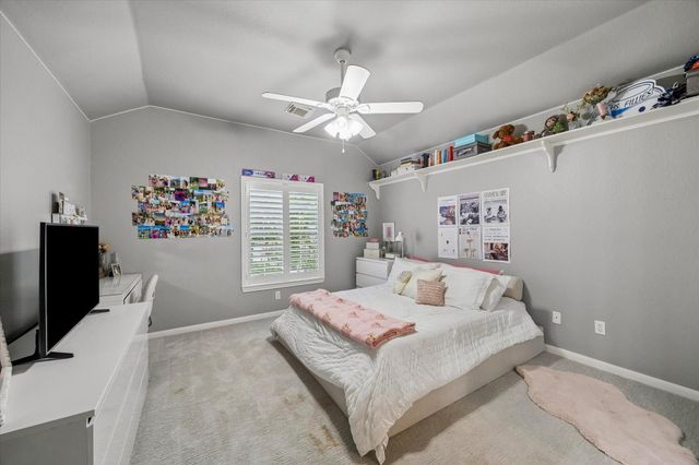 2806 Whispering Fern Court, Kingwood, TX 77345