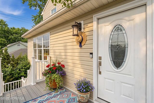 335 Park Avenue, Union Beach, NJ 07735