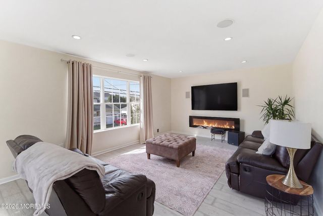 335 Park Avenue, Union Beach, NJ 07735