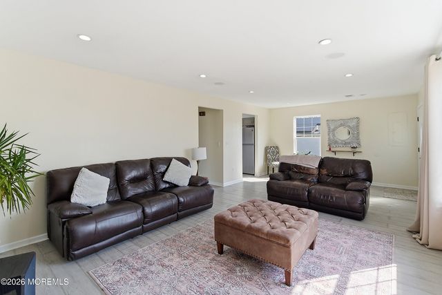 335 Park Avenue, Union Beach, NJ 07735