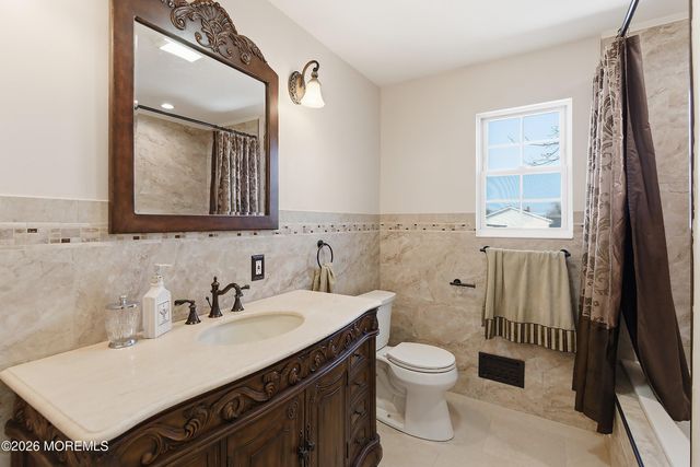 335 Park Avenue, Union Beach, NJ 07735