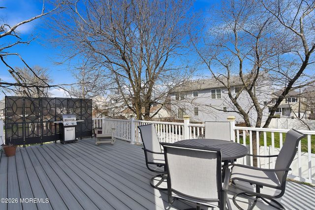 335 Park Avenue, Union Beach, NJ 07735