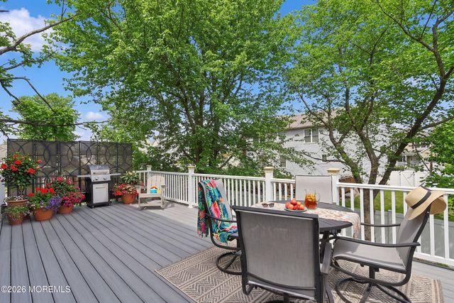 335 Park Avenue, Union Beach, NJ 07735
