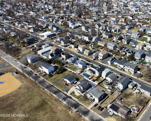 335 Park Avenue, Union Beach, NJ 07735