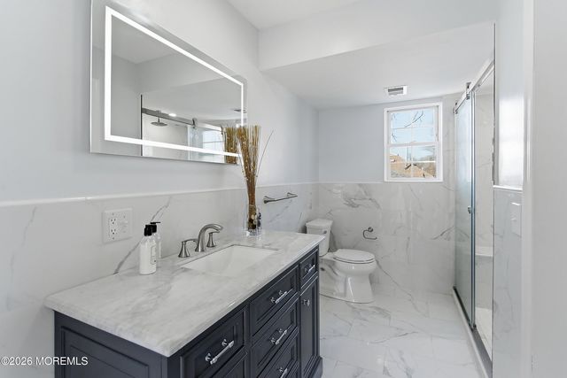 335 Park Avenue, Union Beach, NJ 07735
