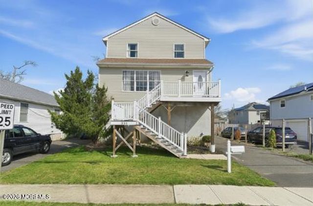 335 Park Avenue, Union Beach, NJ 07735