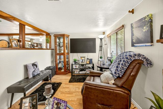 135 Frankham Road, Grants Pass, OR 97527