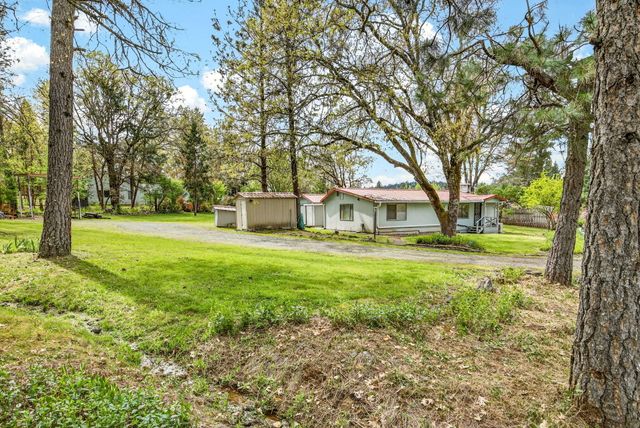 135 Frankham Road, Grants Pass, OR 97527