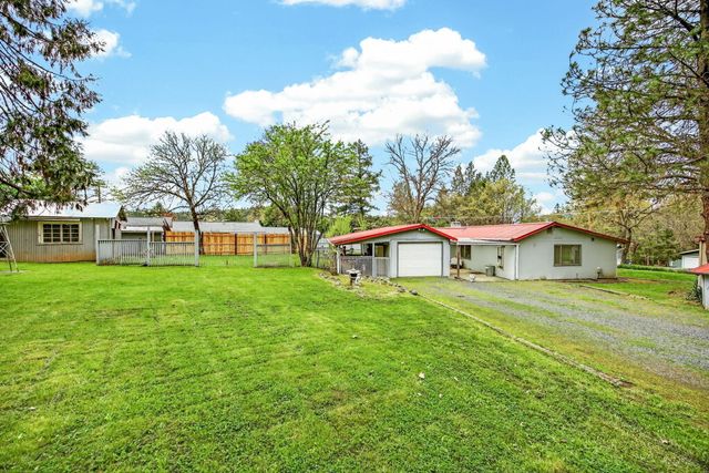 135 Frankham Road, Grants Pass, OR 97527