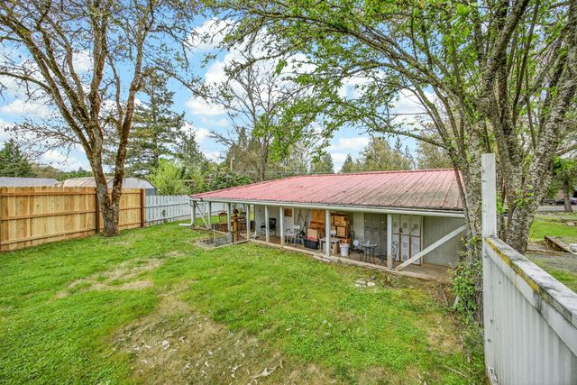 135 Frankham Road, Grants Pass, OR 97527